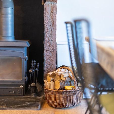 Gatesgarth Cottage @ The Pheasant Inn Brampton  Exteriör bild